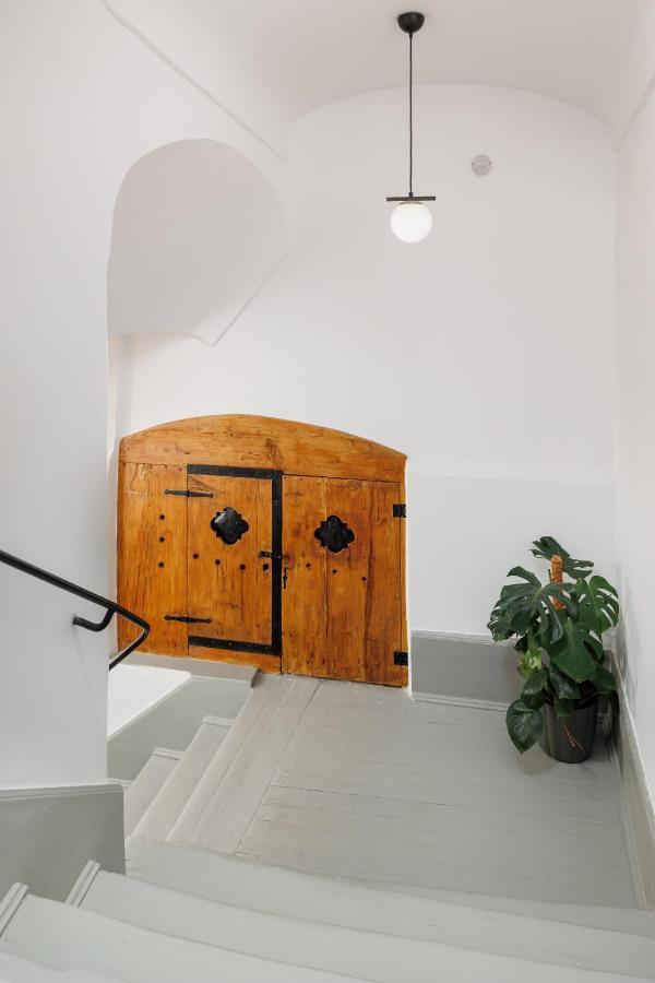 Aries' Collection Luxury Suites Braşov Eksteriør bilde